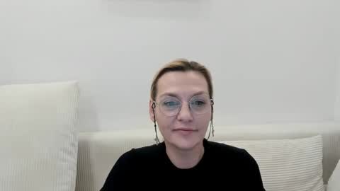 oeigesmik online show from March 30, 12:38 pm