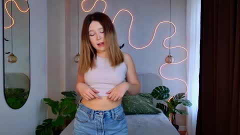 Milana online show from November 3, 9:24 am