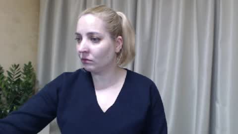 Mari online show from April 3, 2:48 pm