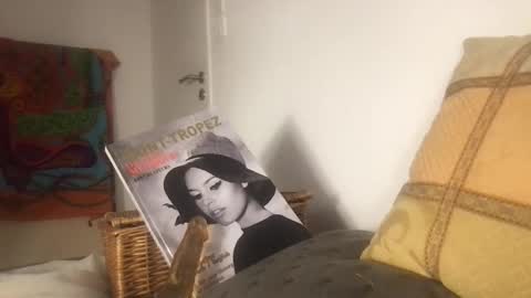 olenenokbembiinthetroublebiche online show from November 16, 5:09 am