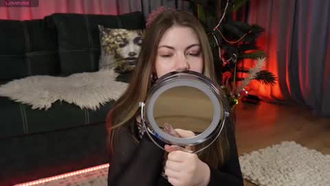 SaraConor online show from March 21, 8:19 am