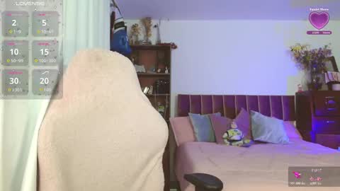 Snapshot of olivia_goddess chatting on October 23, 6:30 am Olivia online show from October 23, 6:30 am