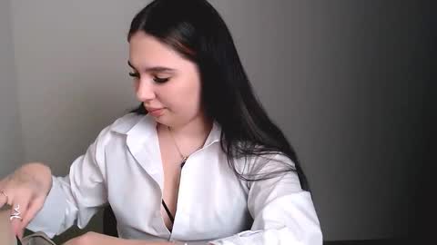 Olivia online show from February 11, 4:52 pm