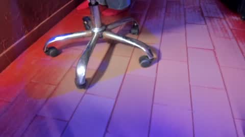 Snapshot of olivia_seex chatting on January 11, 1:11 pm online show from January 11, 1:11 pm