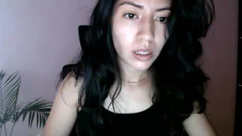 oliviaaa__ online show from March 31, 4:29 pm