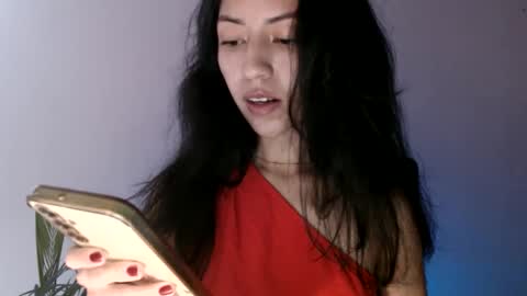 oliviaaa__ online show from February 17, 4:17 pm