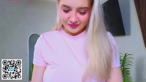 Olivia online show from March 23, 2:18 am