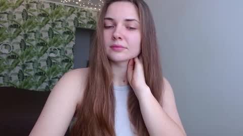 Olivia online show from December 3, 5:43 am