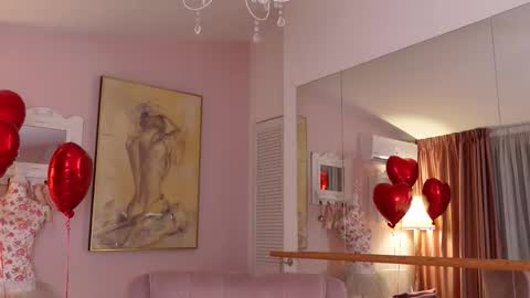 OliviaSway online show from February 15, 9:14 pm