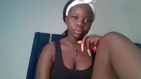 ollleina online show from March 12, 8:28 am