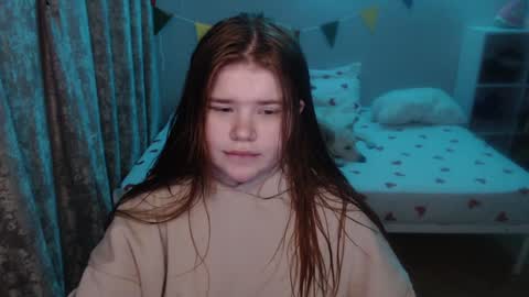 Snapshot of omellyoo chatting on December 30, 12:20 pm MellY online show from December 30, 12:20 pm