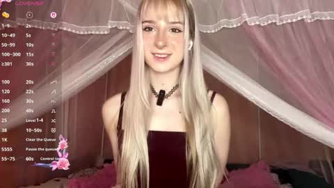 Eva online show from April 1, 8:59 am