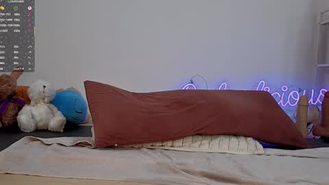 Xena online show from December 4, 7:25 pm