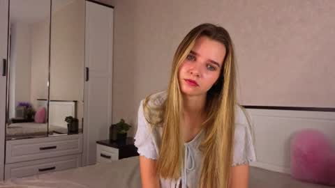 onyxvespera online show from July 8, 7:32 am