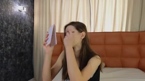 onyxvespera online show from March 9, 6:49 am