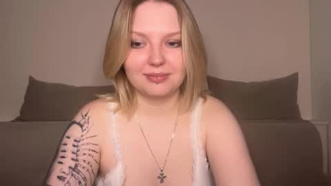 Ophelia online show from March 9, 10:13 pm