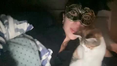 orchida online show from November 7, 9:42 pm