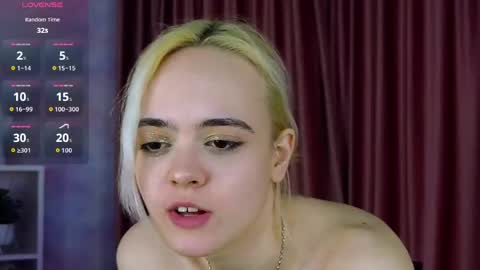 Oxcy online show from March 21, 5:56 am