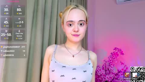 Oxcy online show from April 12, 8:39 am