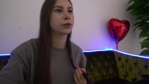 Paige online show from February 19, 6:44 am