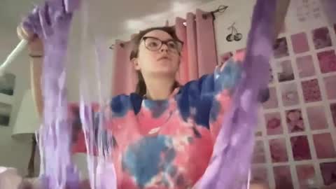 Snapshot of paisleysnowxo chatting on March 11, 9:04 pm paisleysnowxo online show from March 11, 9:04 pm