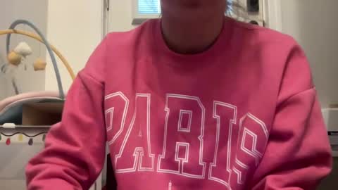 Snapshot of paisleysnowxo chatting on March 9, 9:03 pm paisleysnowxo online show from March 9, 9:03 pm