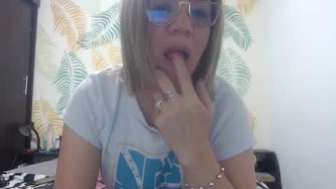 paloma online show from September 17, 11:36 pm