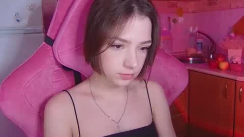 Pam online show from June 15, 5:13 pm