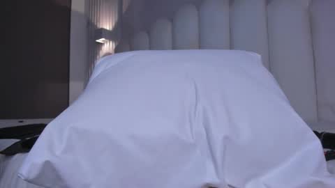 pamela online show from November 20, 10:55 pm