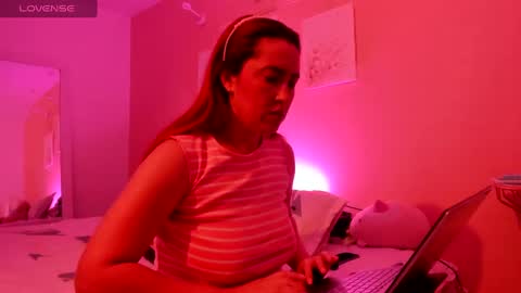 Pamela online show from March 10, 9:01 am