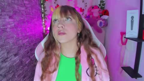 pamelajhonsom online show from January 3, 2:30 pm