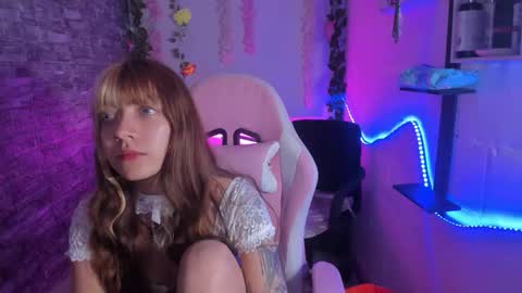 pamelajhonsom online show from November 18, 9:21 am