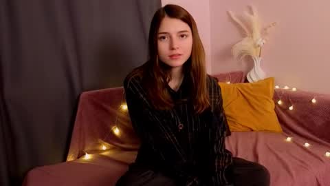 pamilarakestraw online show from October 30, 7:48 pm