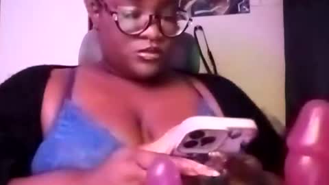 pandamami online show from February 12, 12:48 am