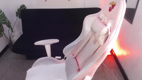 Snapshot of panter_sex chatting on October 18, 2:47 am panter_sex online show from October 18, 2:47 am