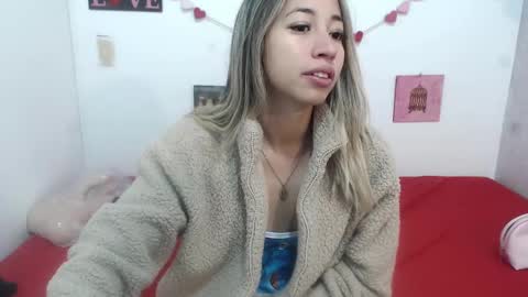 Snapshot of paolabotero chatting on February 17, 11:55 am Paola online show from February 17, 11:55 am