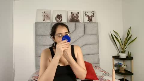 paolasex_t online show from April 9, 11:59 am