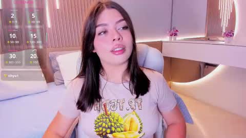 Amy and my doll online show from October 30, 4:26 am