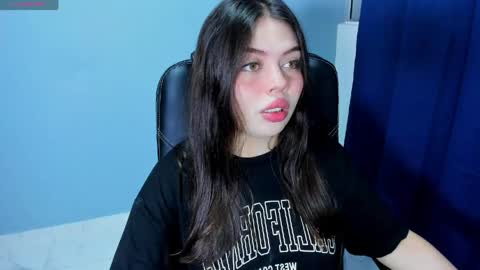 Amy and my doll online show from May 17, 12:10 am