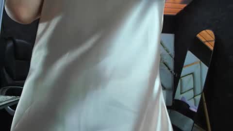 paula_miler1 online show from April 10, 3:40 pm