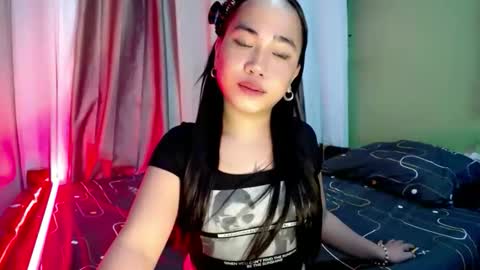 its paula online show from April 12, 10:07 am