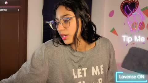 Paula  online show from April 14, 3:17 am