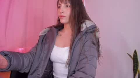 paulamiler_1 online show from July 14, 12:21 pm