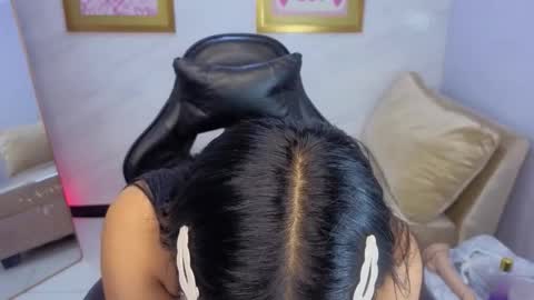 Live 800am 200pm COLOMBIAN HOUR online show from January 19, 1:07 pm