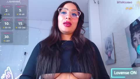 paulina online show from April 15, 3:12 pm