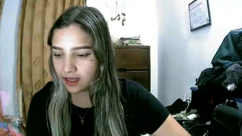 paulina_x_x online show from June 25, 7:24 am
