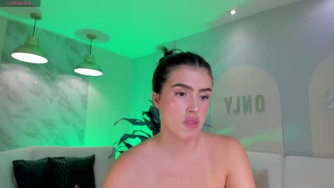 Paulina Santos  online show from March 17, 7:18 pm