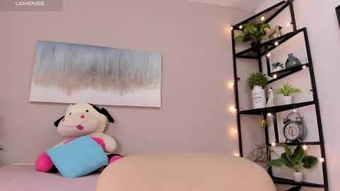 Briana online show from March 28, 1:21 pm