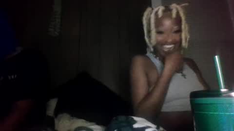 Peach online show from November 28, 3:20 am