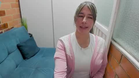 Penelope online show from December 13, 8:04 pm